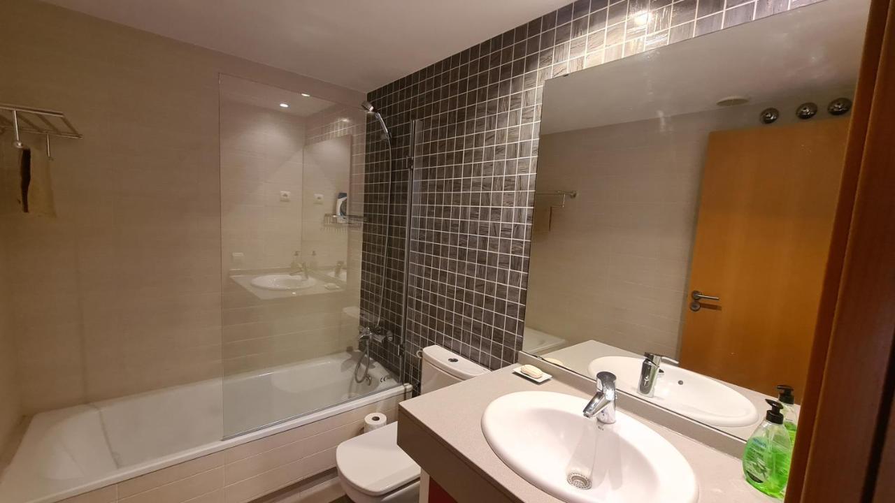 Forum-Ccib-Relax Flats Sant Adria de Besos Ngoại thất bức ảnh