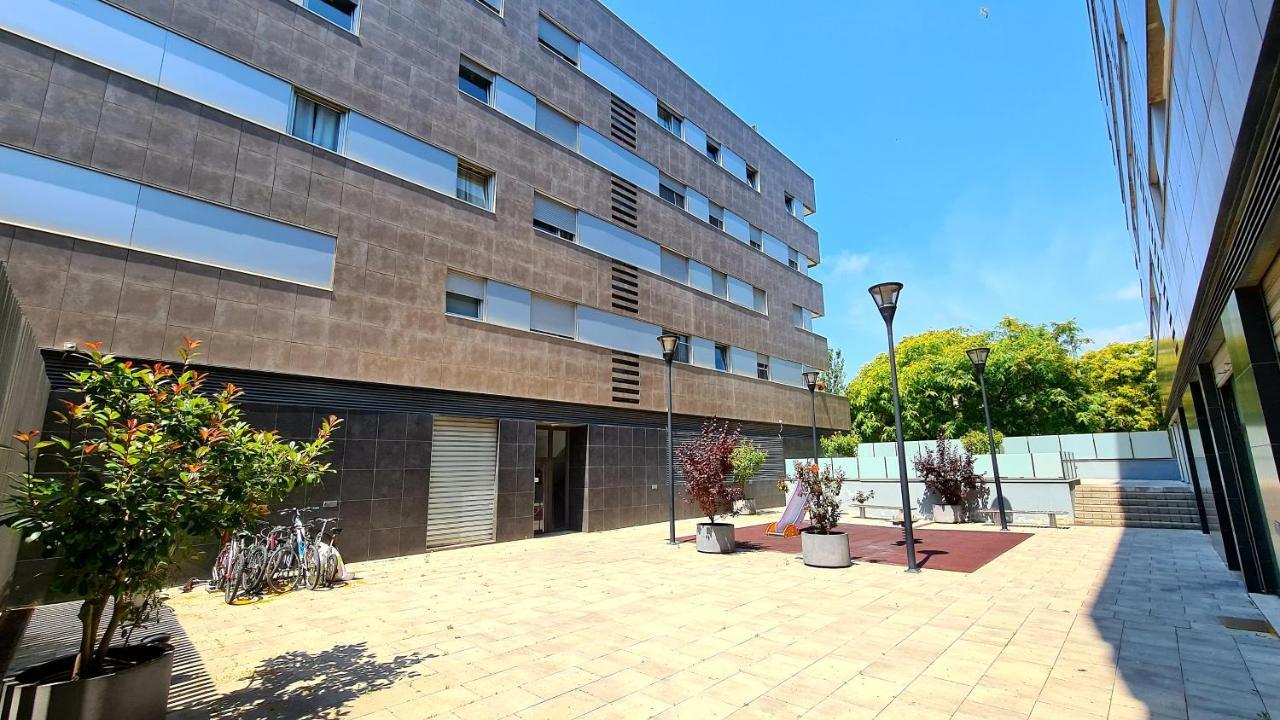 Forum-Ccib-Relax Flats Sant Adria de Besos Ngoại thất bức ảnh