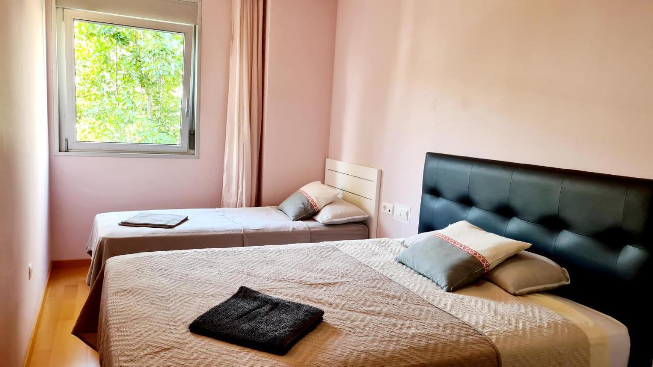 Forum-Ccib-Relax Flats Sant Adria de Besos Ngoại thất bức ảnh